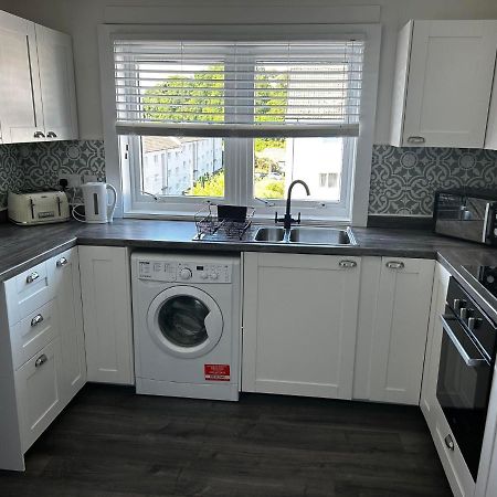 Entire Modern Apartment In Oban With Balcony 외부 사진