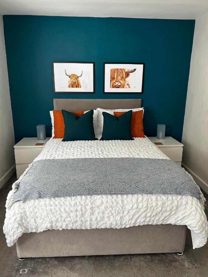 Entire Modern Apartment In Oban With Balcony 외부 사진